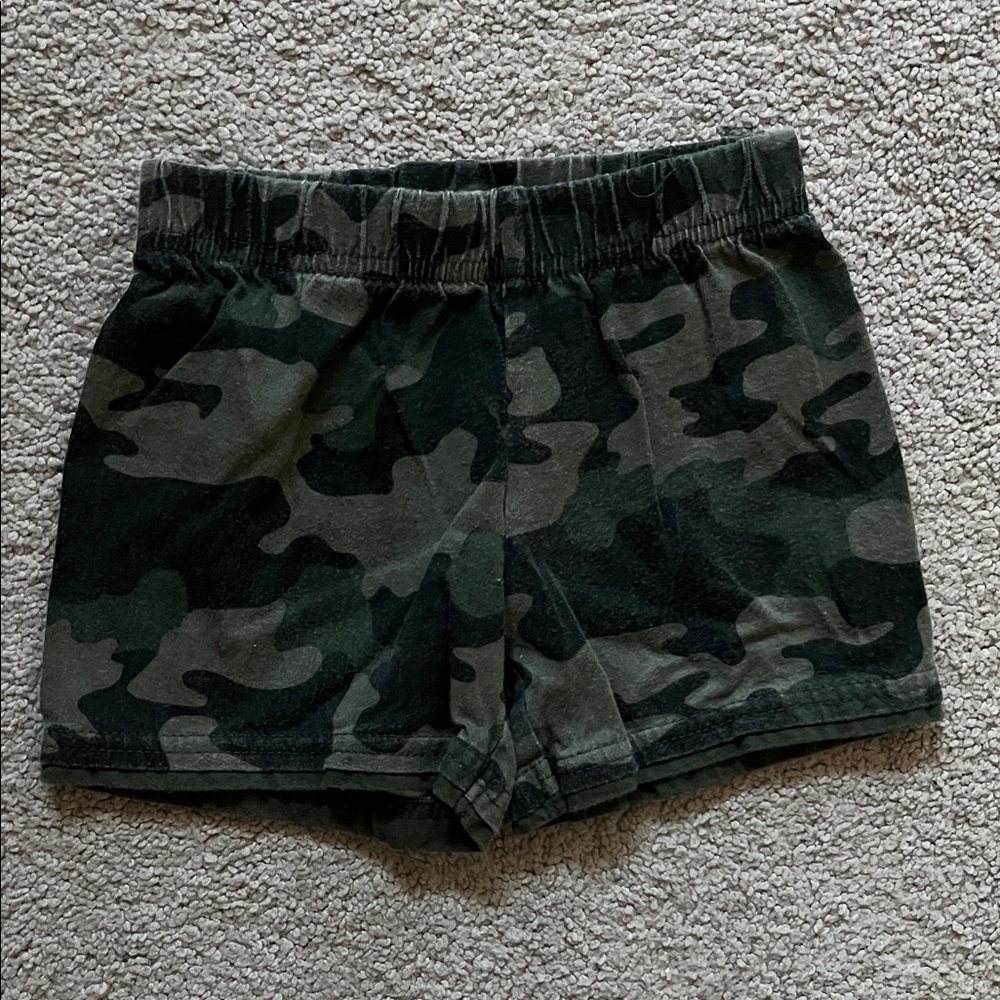 🍼Garanimals Dark Green Camouflage Kids Shorts🍼
